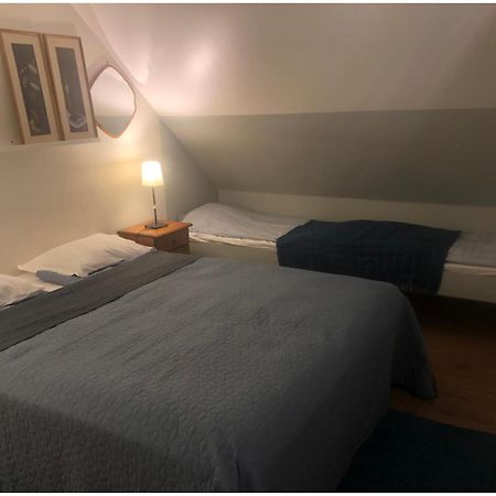 Stor Laegenhet I Elofstorps Missionshus Bed & Breakfast Kristinehamn Exterior photo