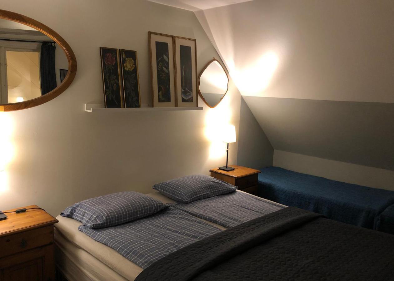 Stor Laegenhet I Elofstorps Missionshus Bed & Breakfast Kristinehamn Exterior photo