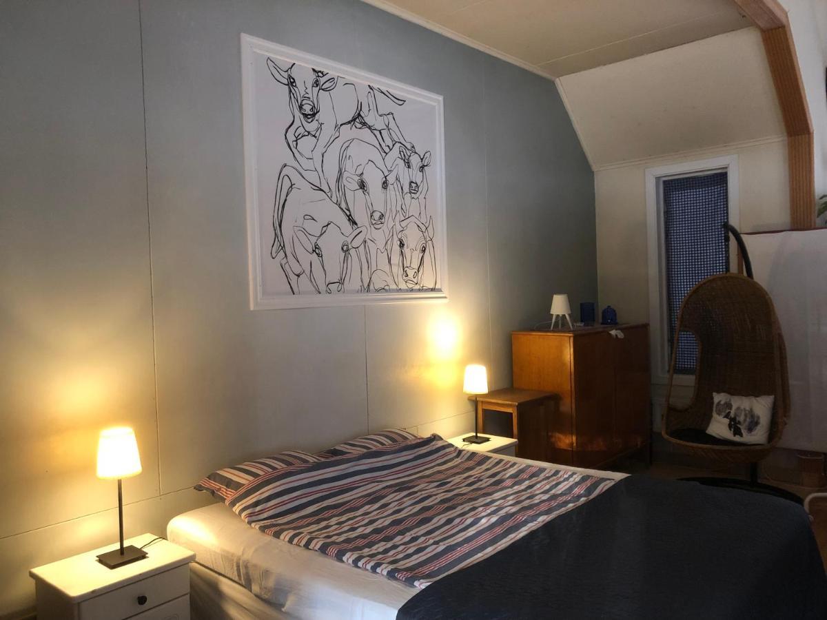 Stor Laegenhet I Elofstorps Missionshus Bed & Breakfast Kristinehamn Exterior photo